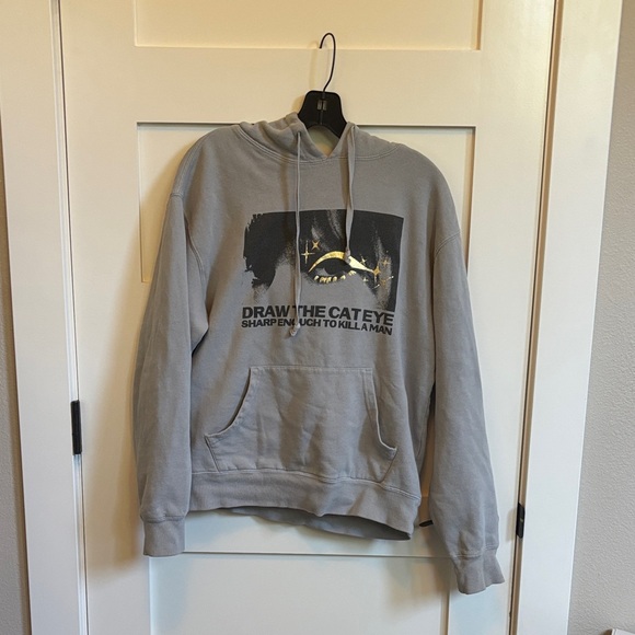 Taylor Swift Gray Hoodie with Bold Graphic - Picture 1 of 4